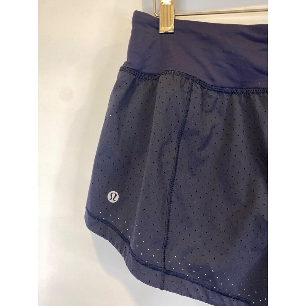 Lululemon Final Lap Short Midnight Navy 2.5" Inseam Perforated Ventilation 6 - Picture 4 of 7